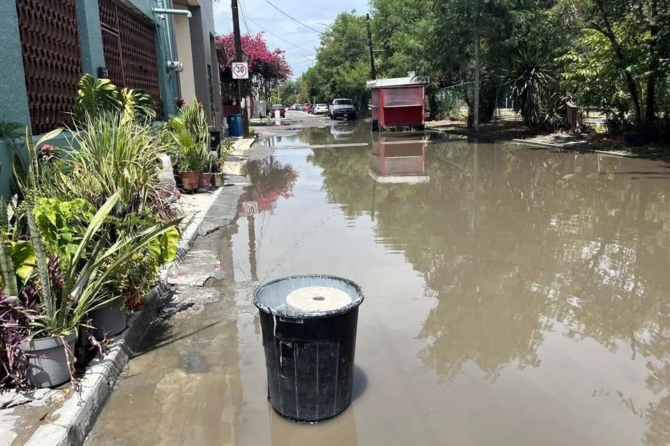 Image › Regiadísticas Vecinos Denuncian Que El Corredor Verde En Guadalupe Provoca Inundaciones Tras Lluvias Ligeras. Piden Al Estado Y Municipio Soluciones De Drenaje.