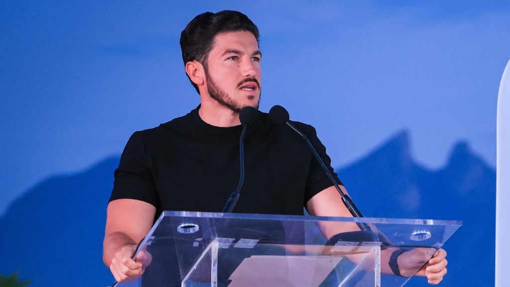 Plecas-e-informacion-43 › Regiadísticas El Presupuesto Estatal 2026 Canaliza La Mayoría Del Endeudamiento Al Metro De Samuel, Elevando La Deuda Estatal Y Ajustando El Alcance De Las Líneas 4 Y 6.