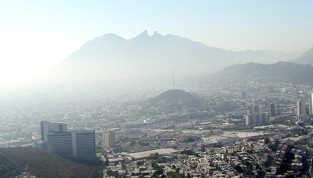 El Aire Tóxico Domina El 86% De Los Días En La Ciudad. La Contaminación En Nuevo León Genera Un Riesgo Para La Salud Por El Exceso De Partículas Dañinas.