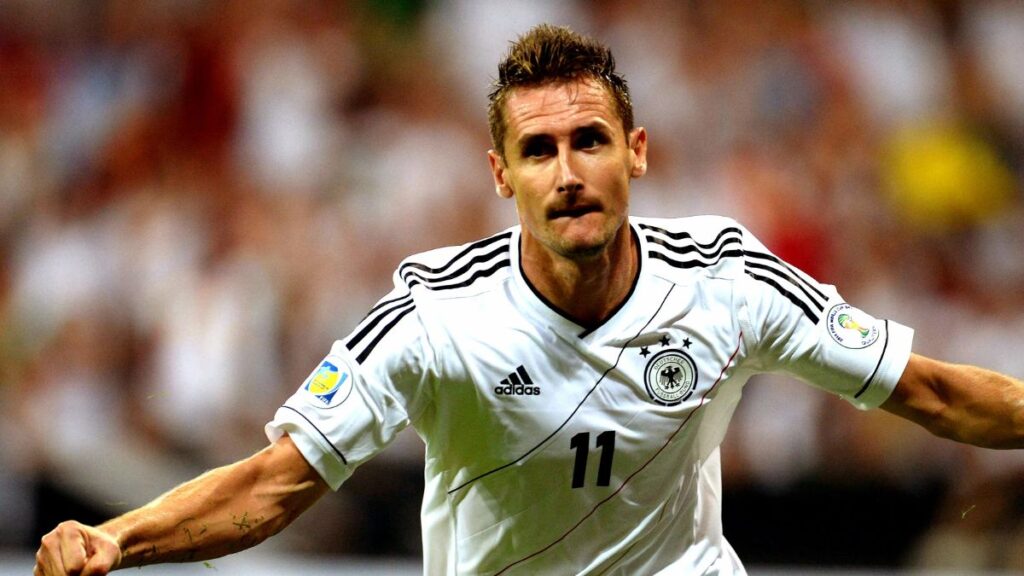 Goleadores De La Copa Del Mundo Miroslav Klose › Regiadísticas