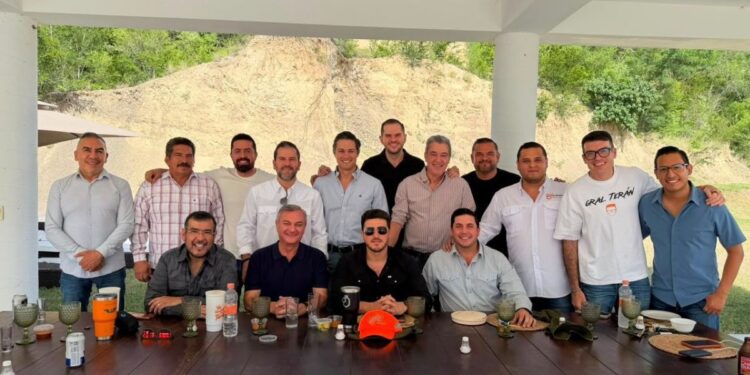 Guerra Política En Nuevo León › Regiadísticas Guerra Política En Nuevo León › Regiadísticas
